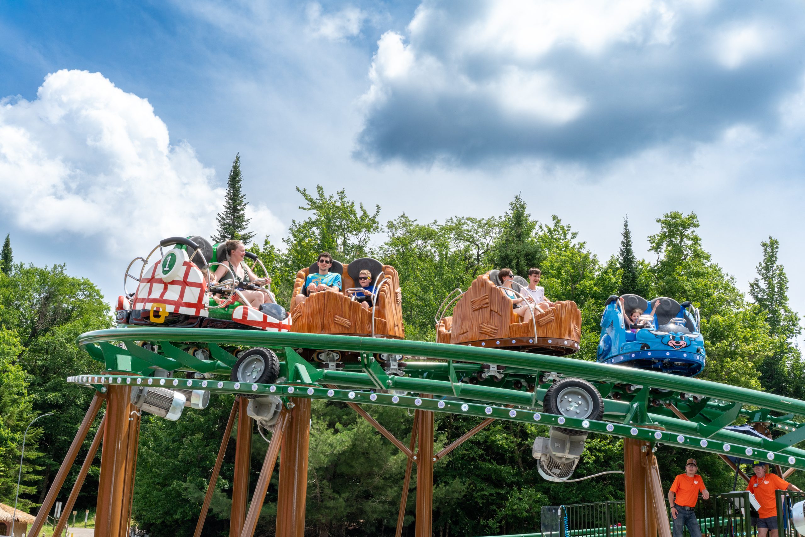 Everything You Need to Know About Paul Bunyan’s Log Haul